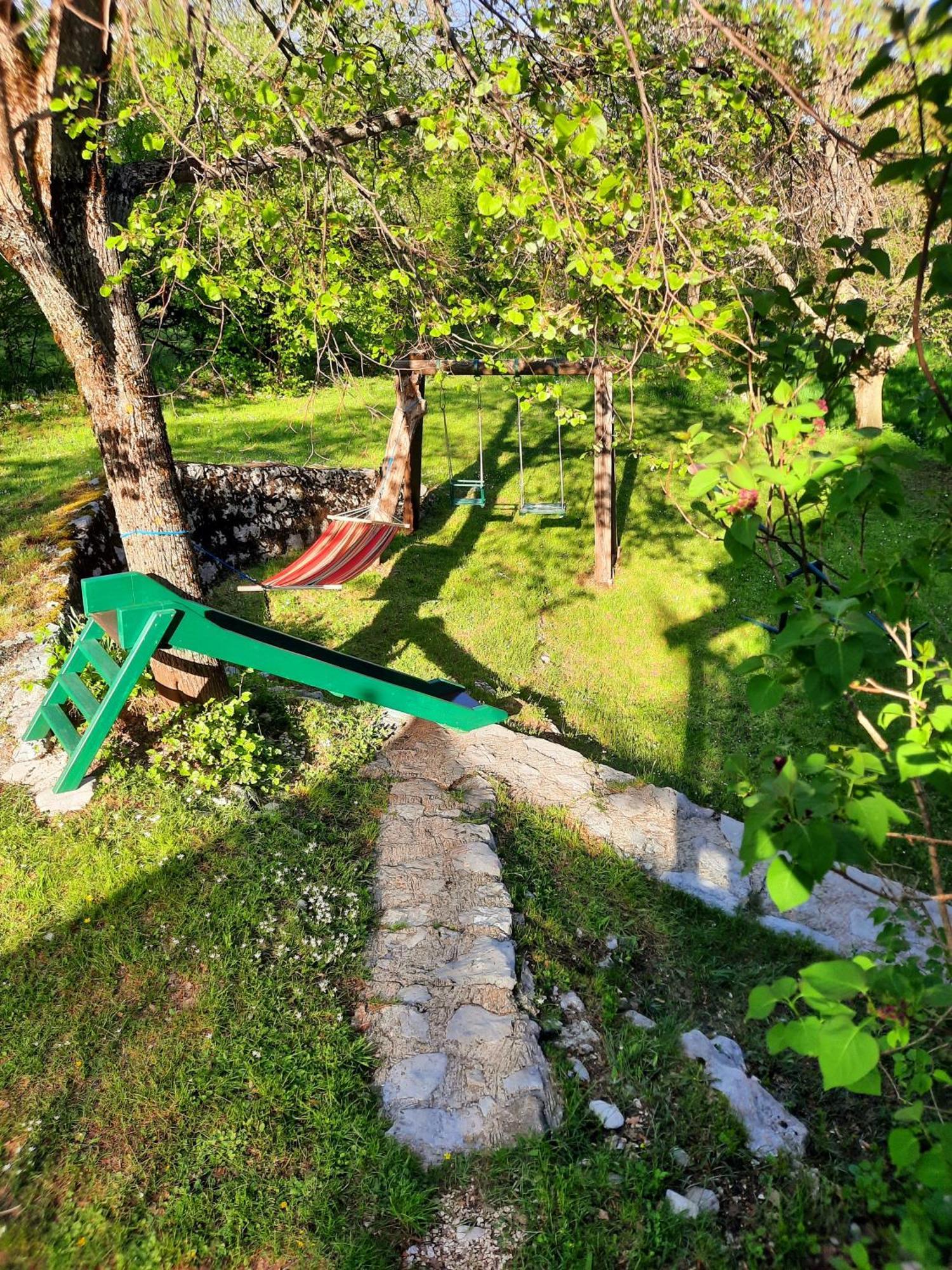 Lovcen4Me Villa Cetinje Exterior photo